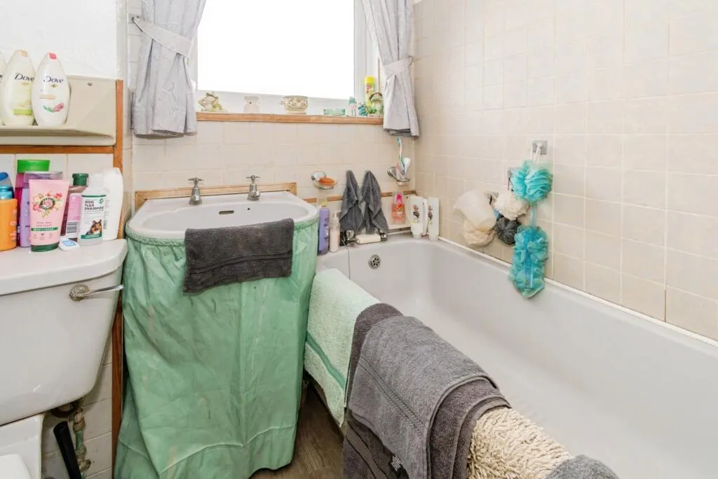 2 bed Terraced