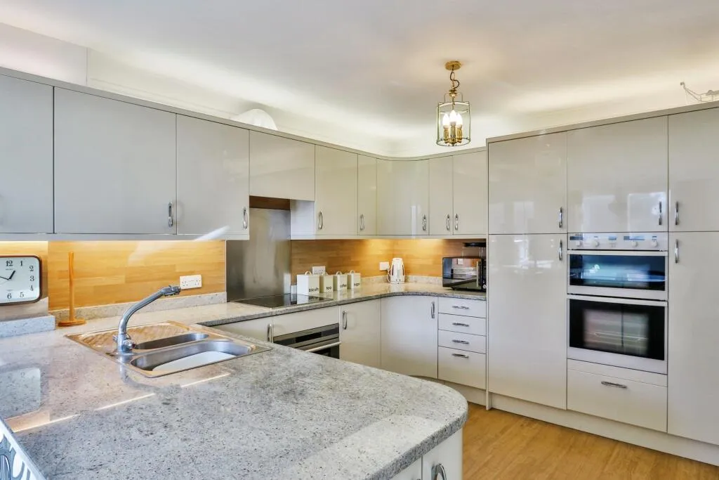 3 bed Apartment