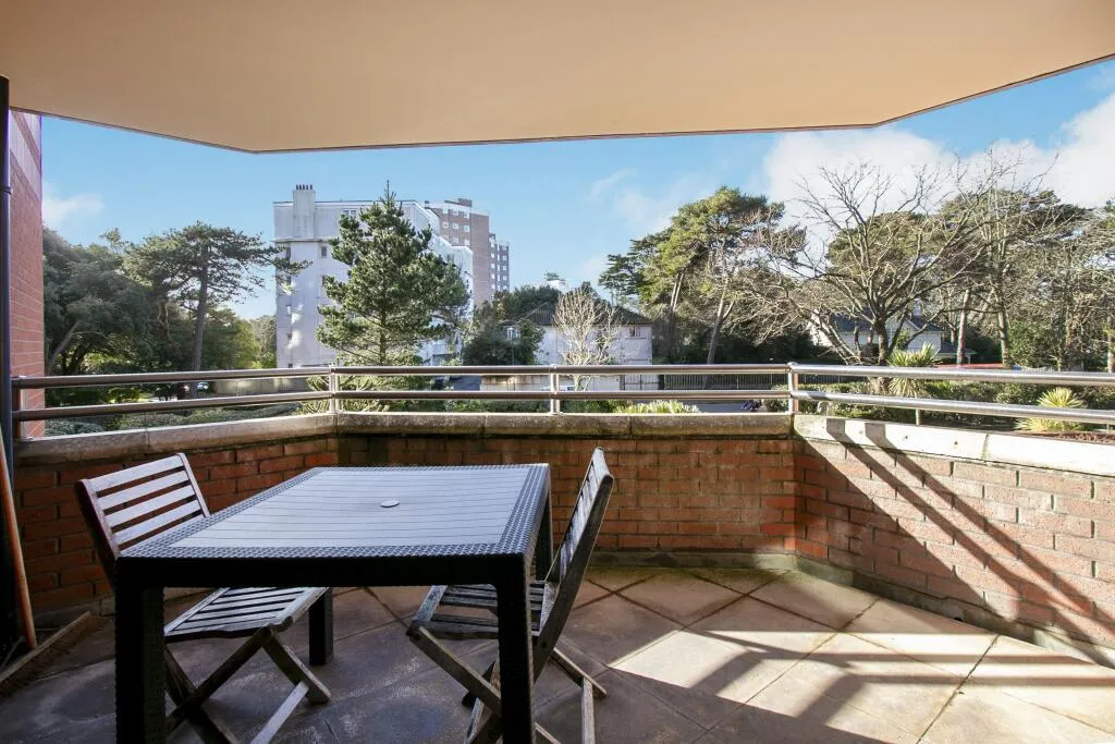 3 bed Apartment