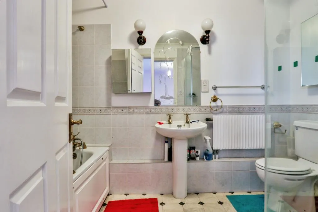3 bed Apartment