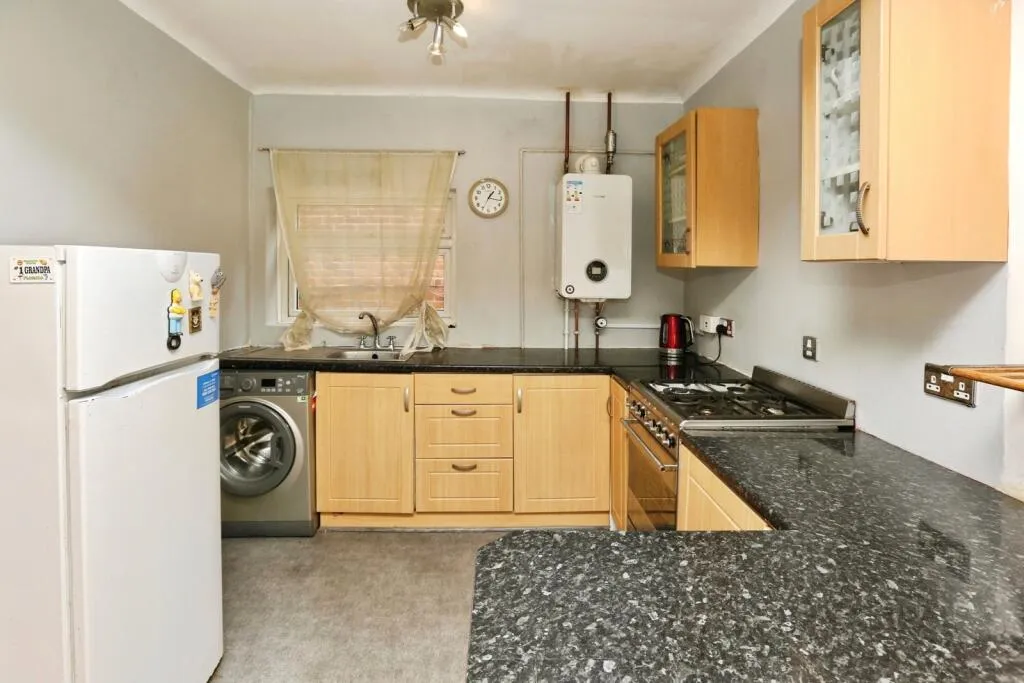 3 bed House