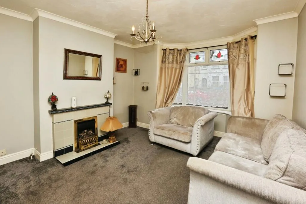 3 bed House