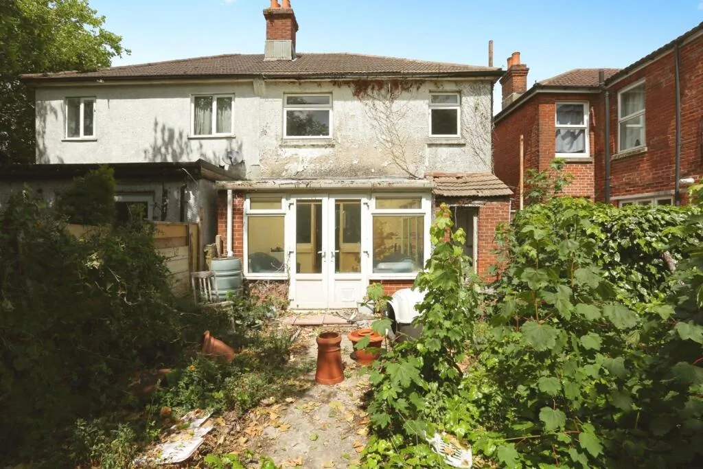 3 bed House