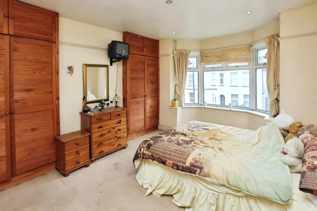 3 bed House