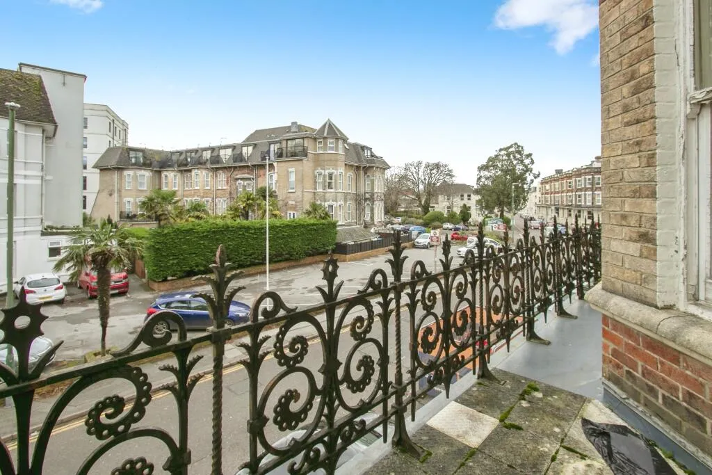 1 bed Block of Apartments
