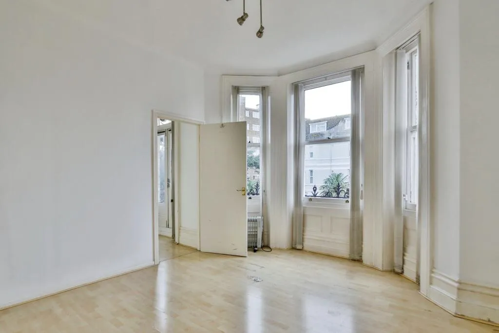 1 bed Block of Apartments