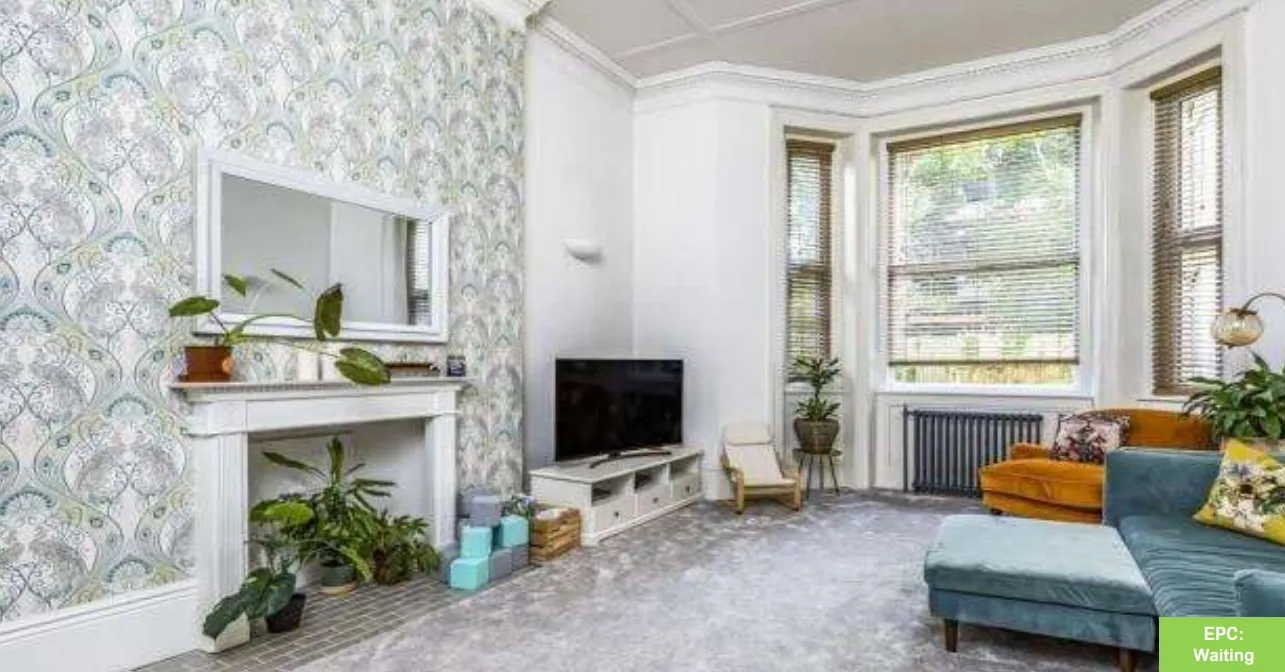3 bed Block of Apartments