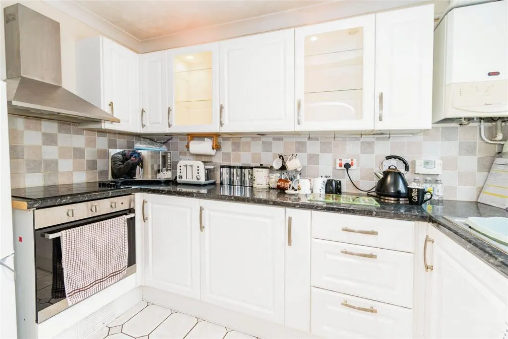 2 bed Terraced