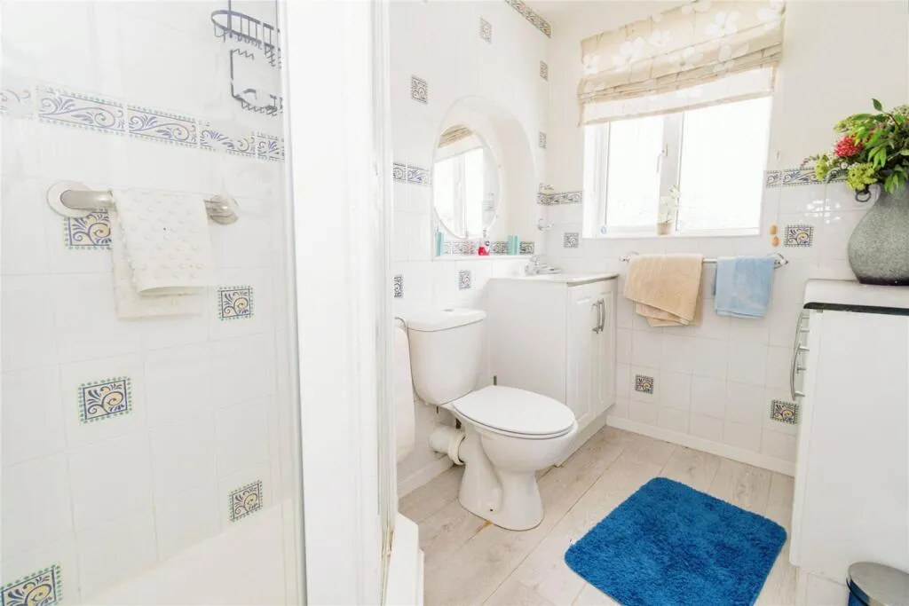 2 bed Terraced