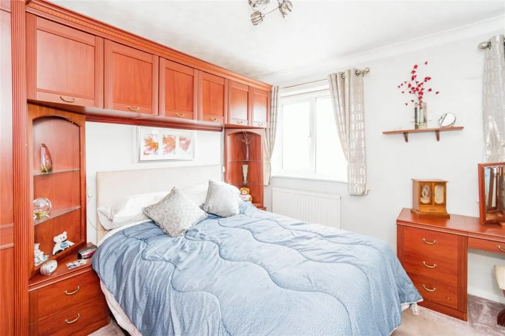 2 bed Terraced