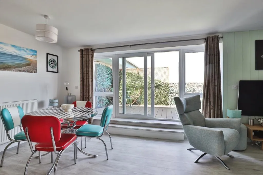 2 bed Apartment