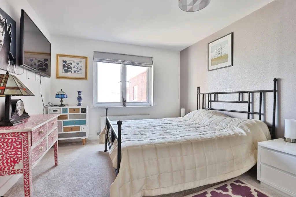 2 bed Apartment