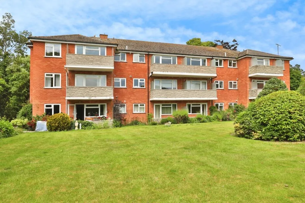 2 bed Apartment