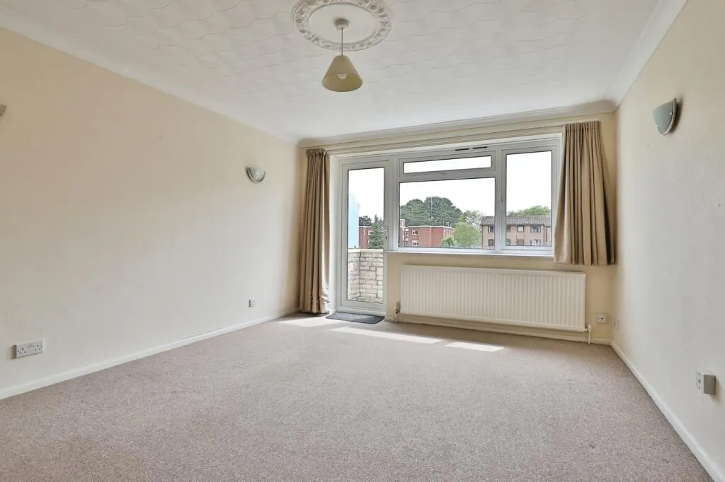2 bed Apartment