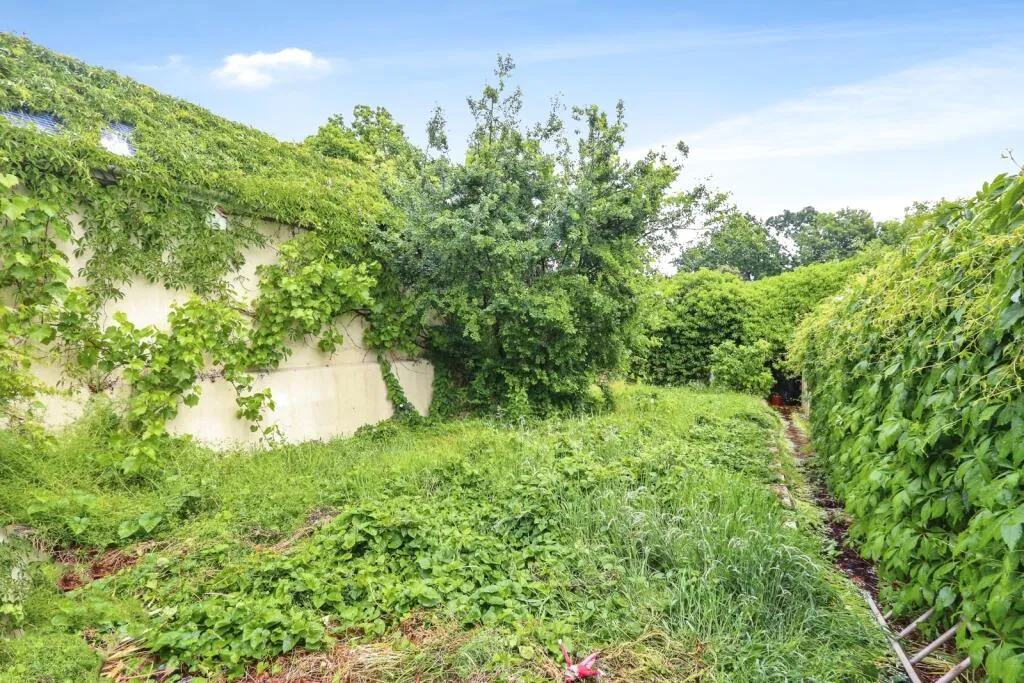 2 bed Bungalow