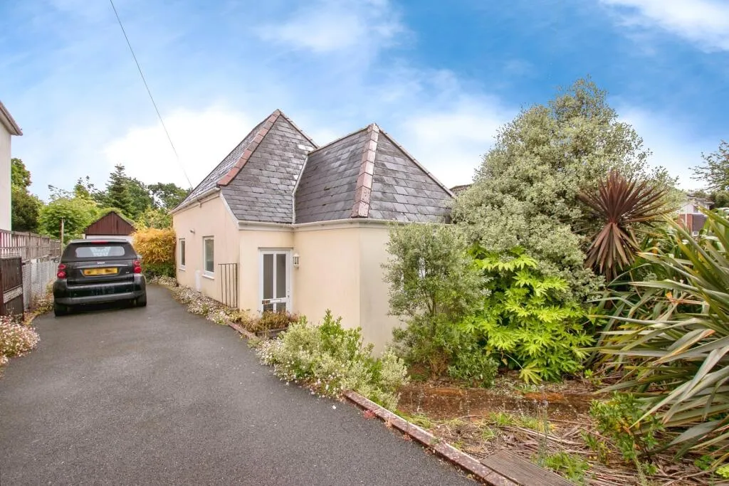 2 bed Bungalow