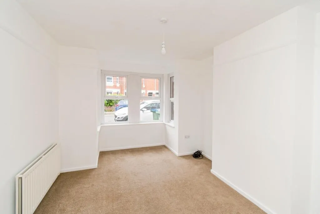 3 bed Terraced
