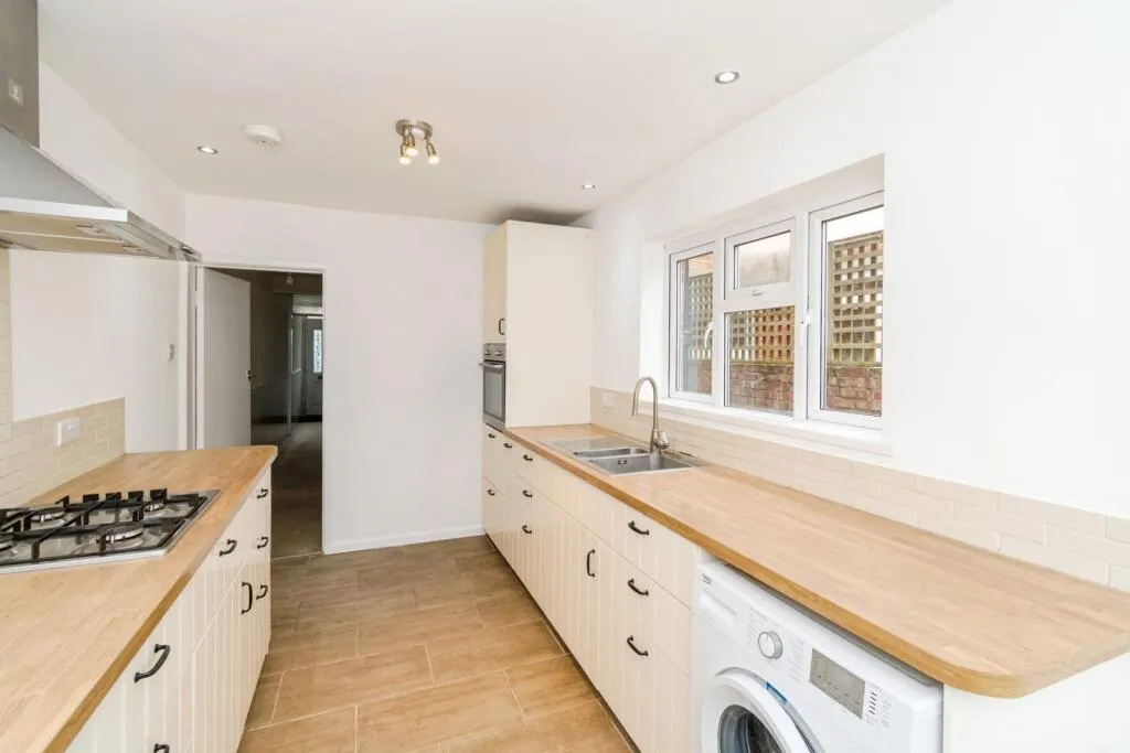 3 bed Terraced