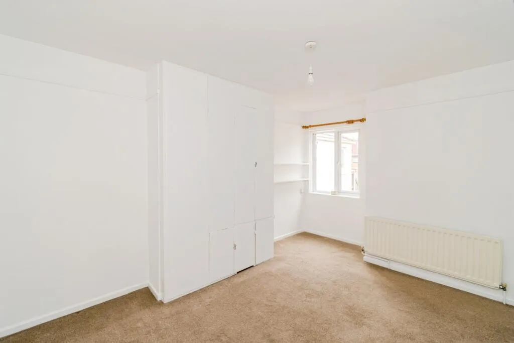 3 bed Terraced