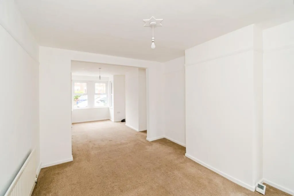 3 bed Terraced