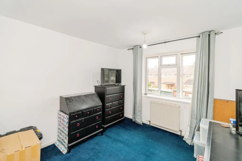 2 bed End of Terrace