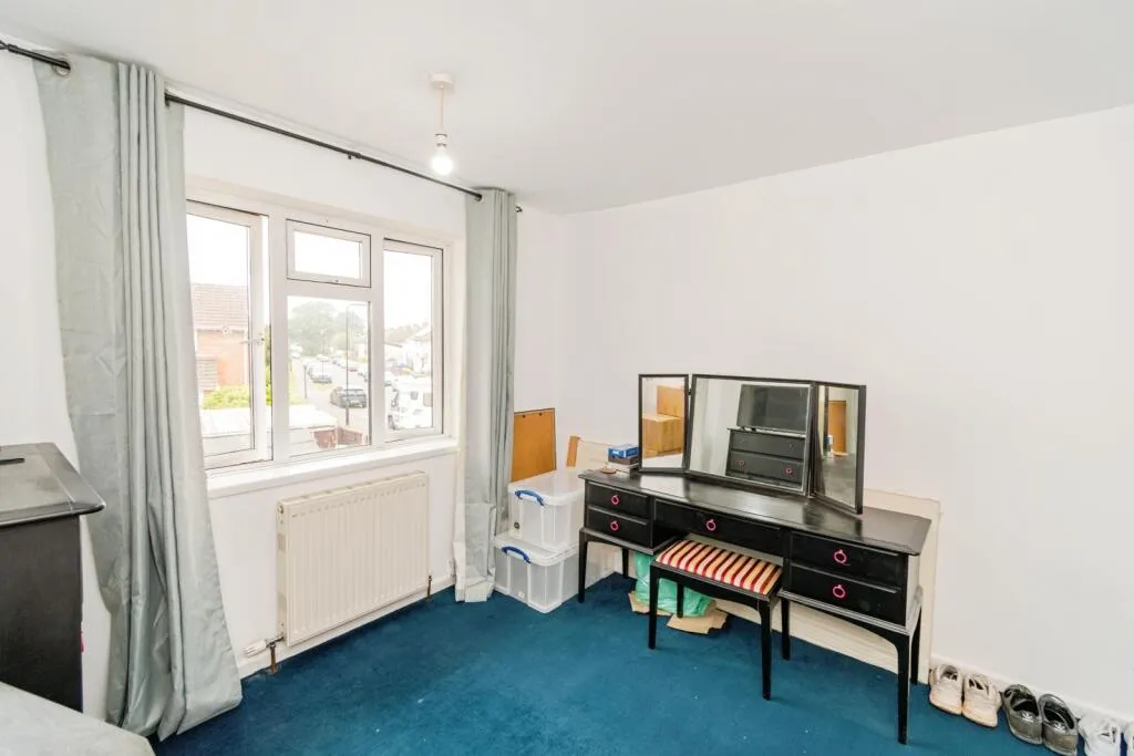 2 bed End of Terrace