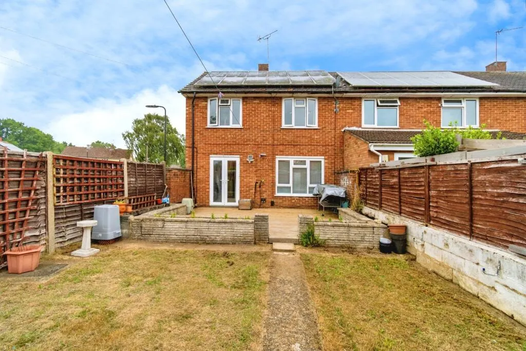 2 bed End of Terrace
