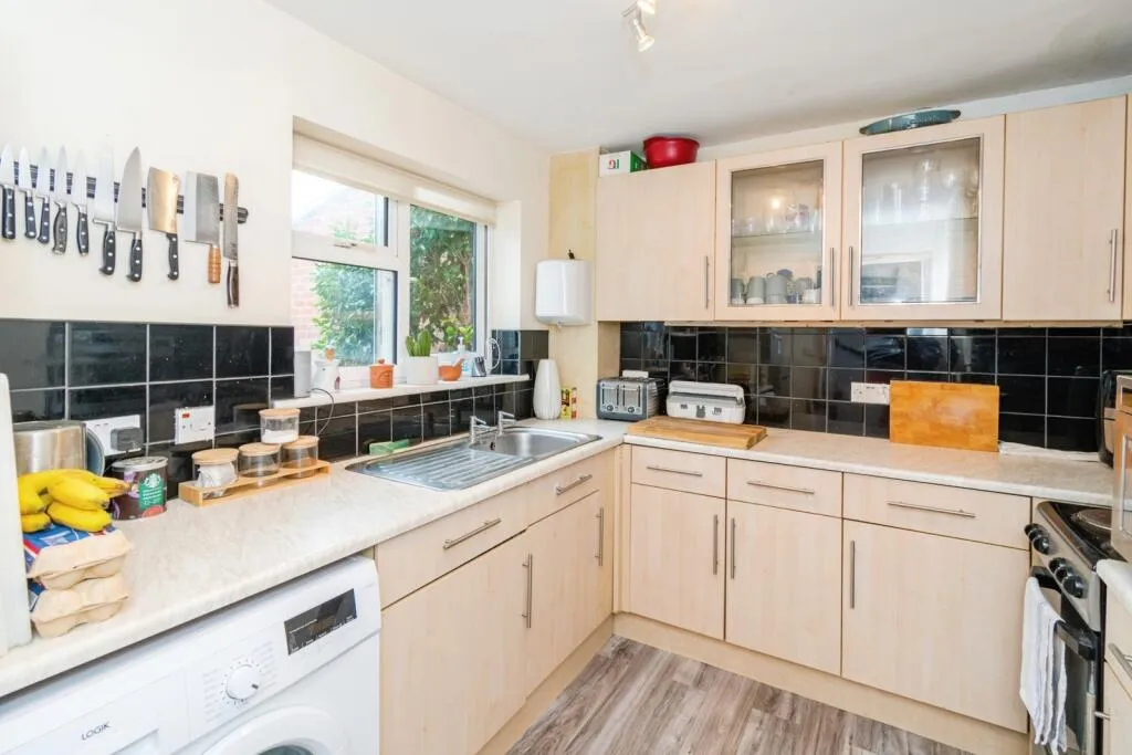 2 bed End of Terrace