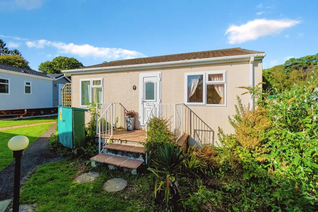 2 bed Park Home
