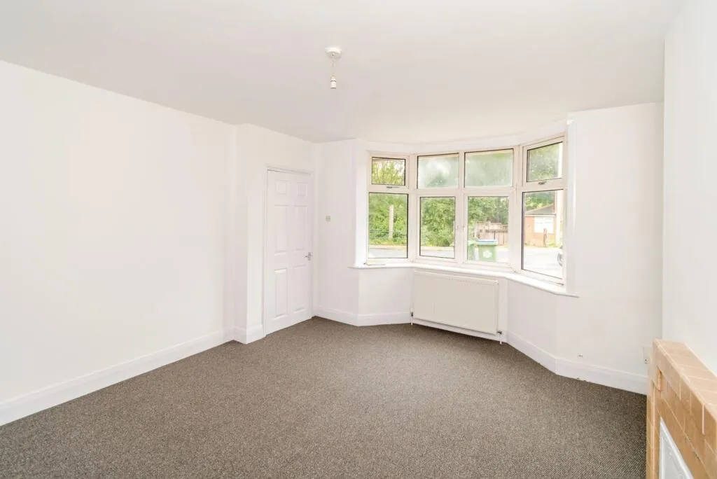 3 bed Semi-Detached