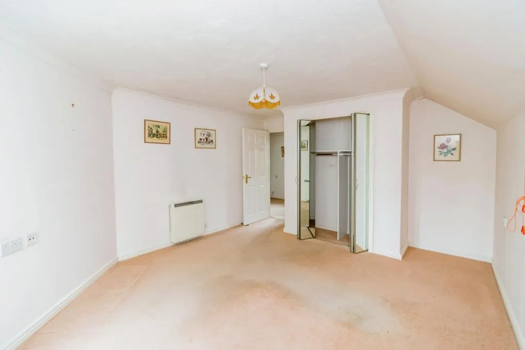 1 bed Retirement Property