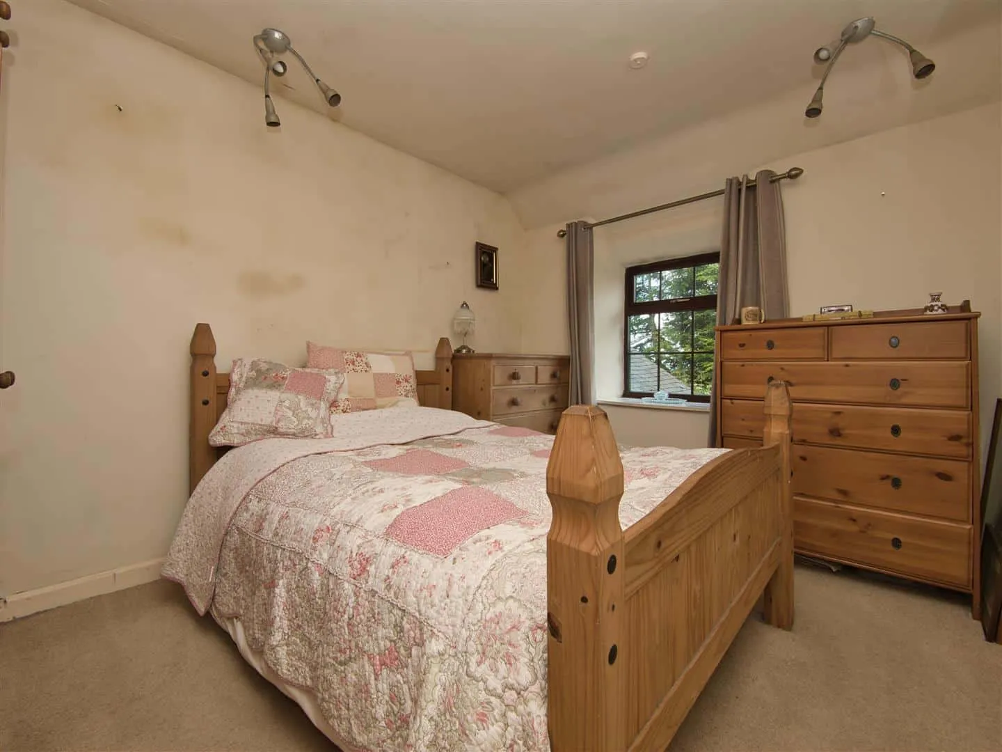 Stand Farm, Plaistow Green, Matlock, DE4 5GX