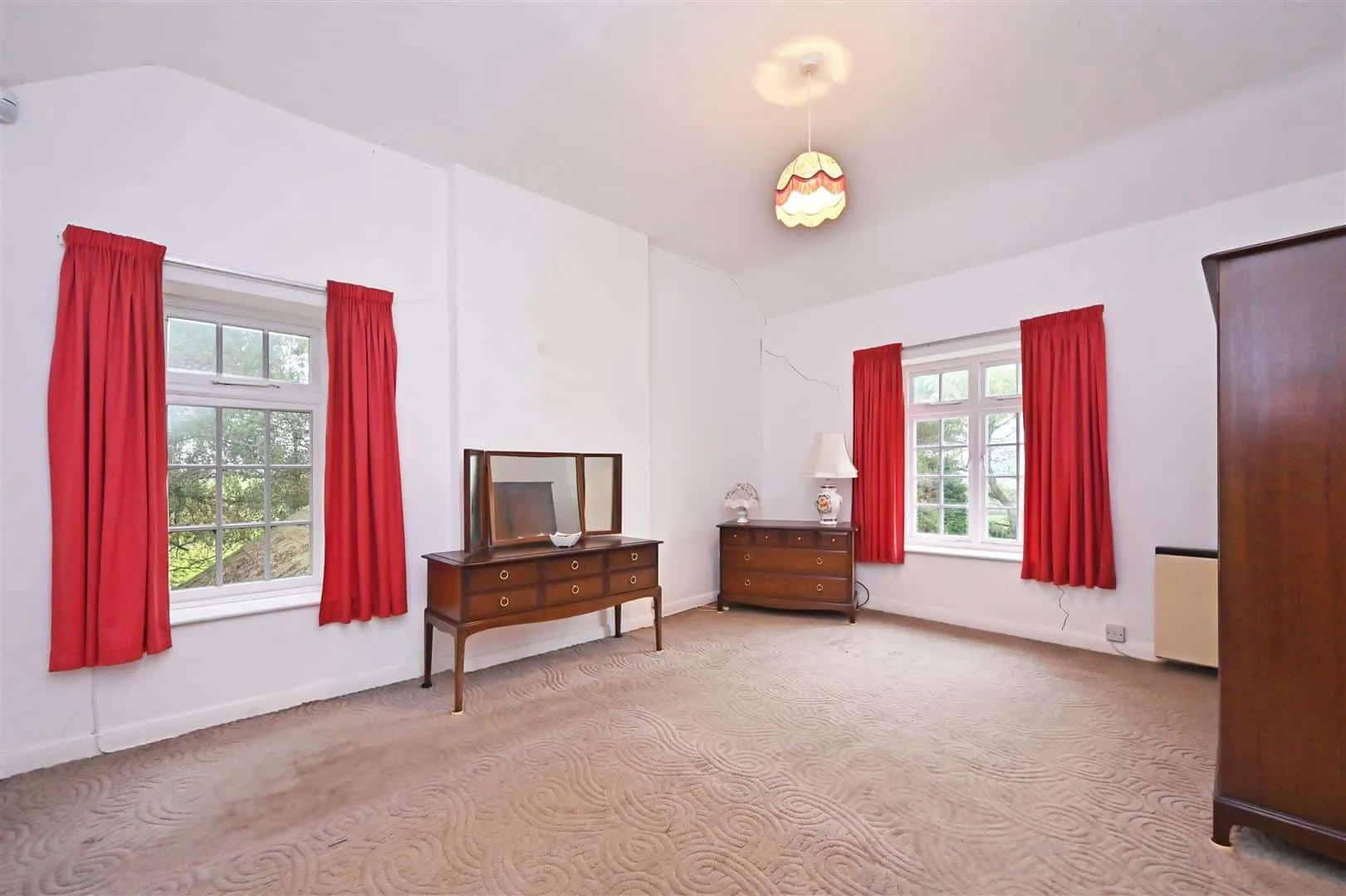 Windermere, Bath Lane, Ashover, Chesterfield, S45 0LG