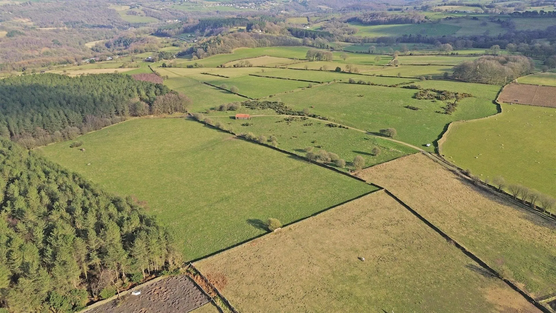Lot D, Land & Field Shelter off Oakerthorpe Road, Wirksworth Moor, Matlock, DE4 4GW