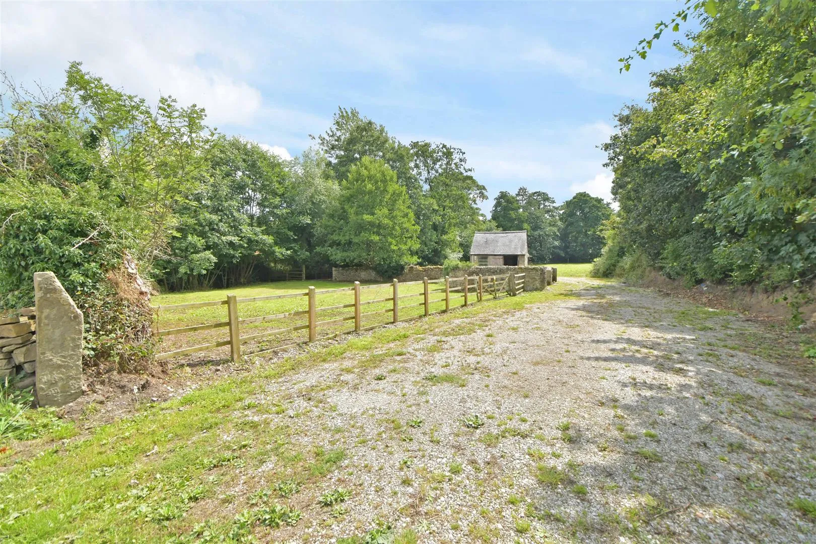 Land and Stables, Bradley Lane, Barlow, S18 7TJ