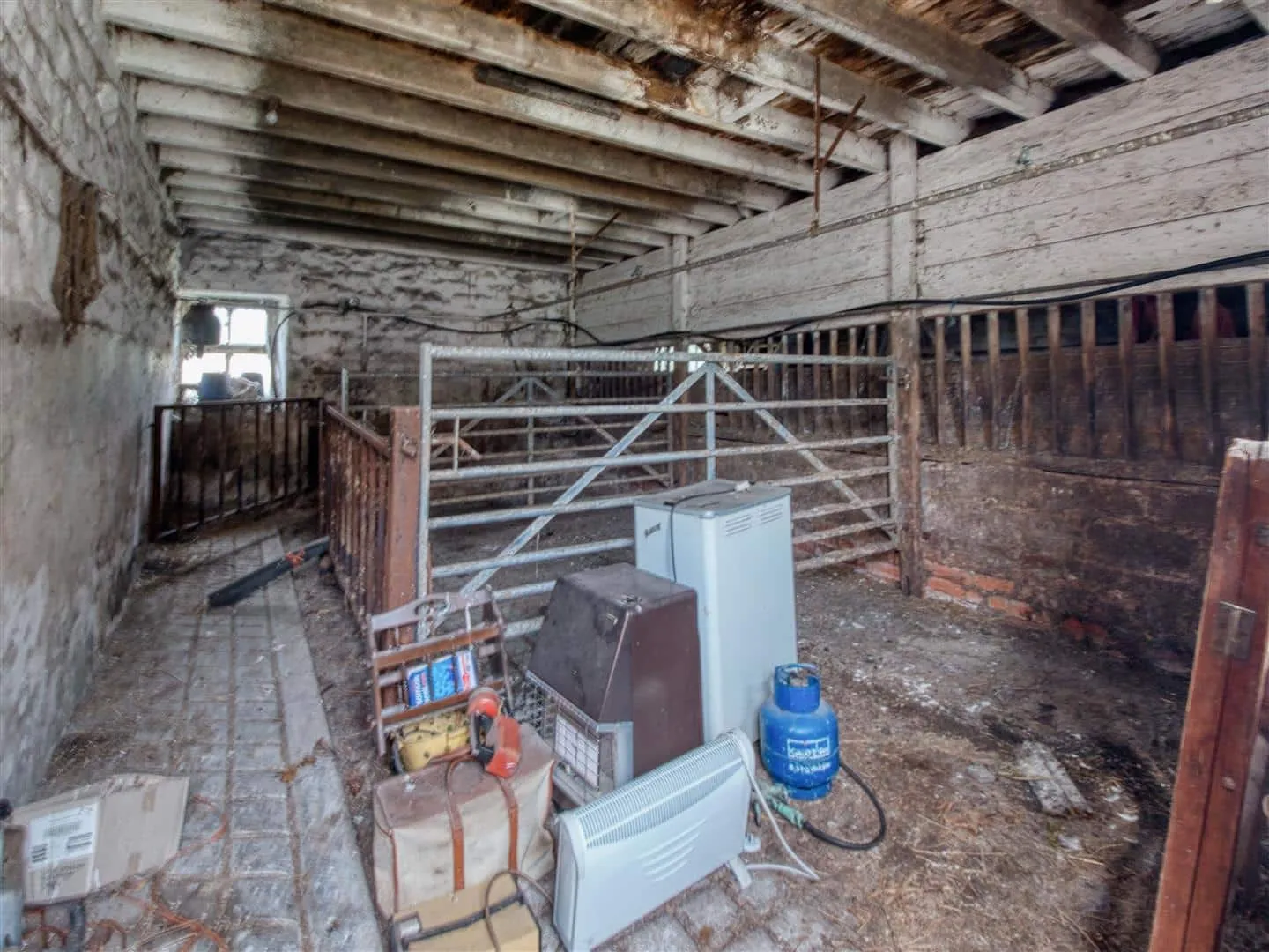 Broom Vale Farm, Dungworth, Bradfield, Sheffield, S6 6HA