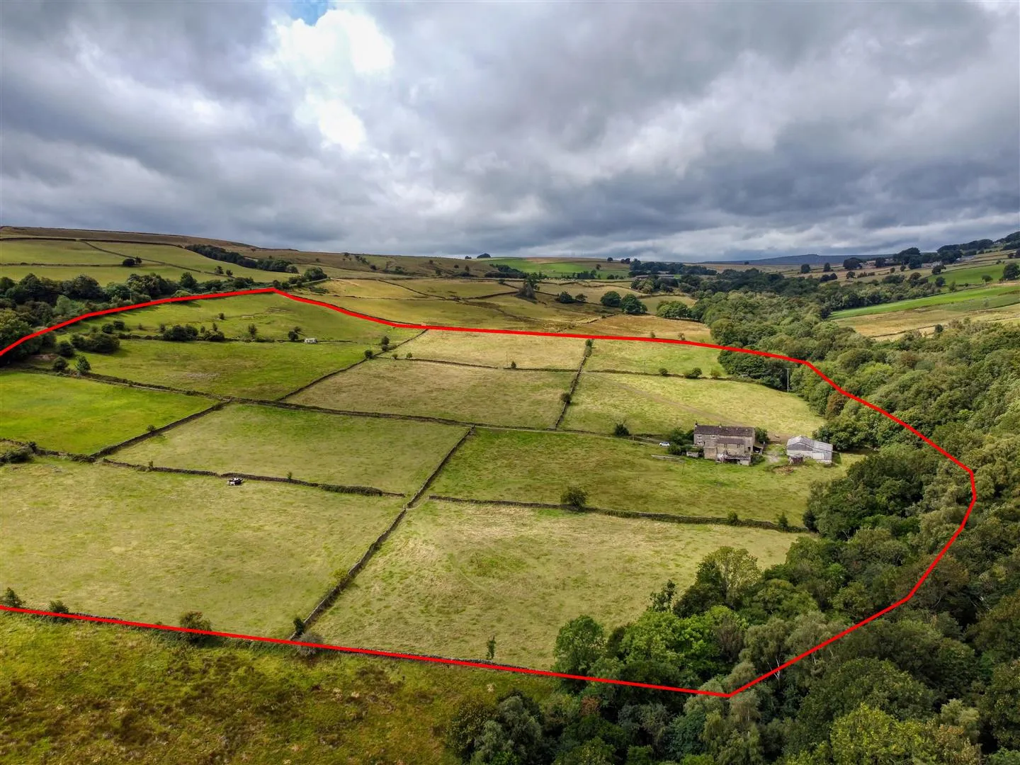Broom Vale Farm, Dungworth, Bradfield, Sheffield, S6 6HA