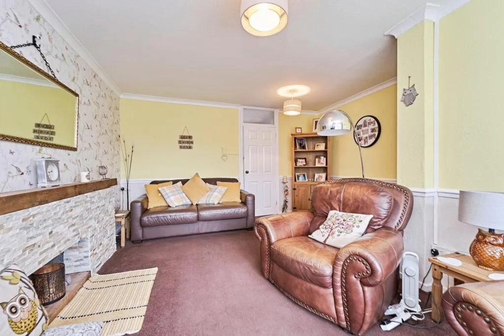 3 bed Terraced