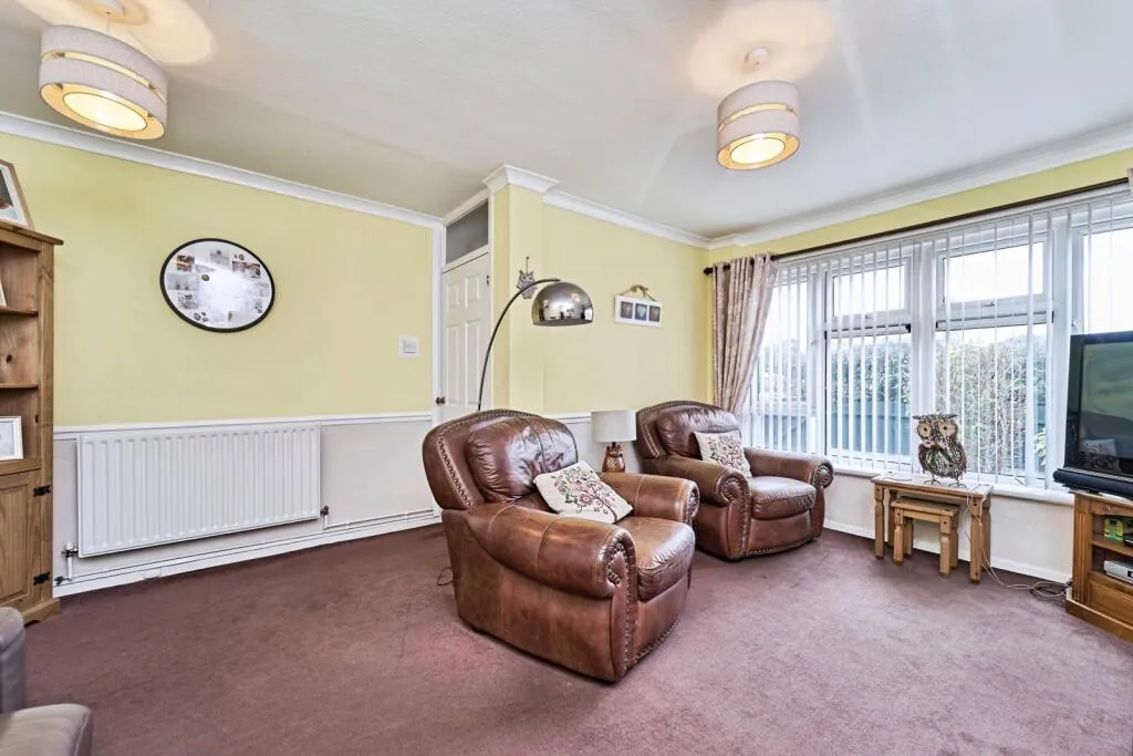 3 bed Terraced