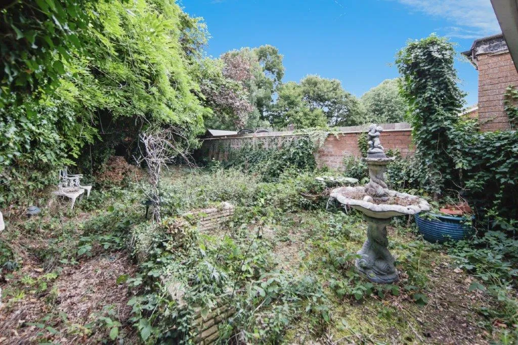 3 bed Semi-Detached