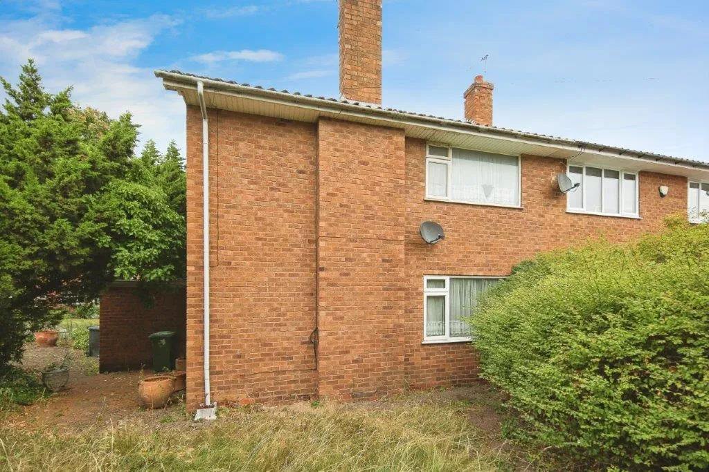 3 bed Semi-Detached