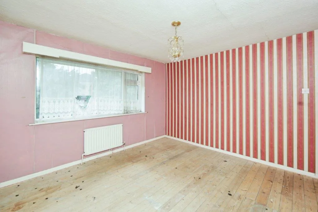 3 bed Semi-Detached