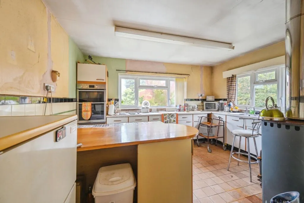 2 bed Detached Bungalow