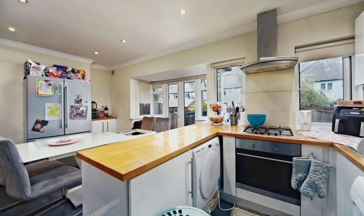 3 bed Terraced