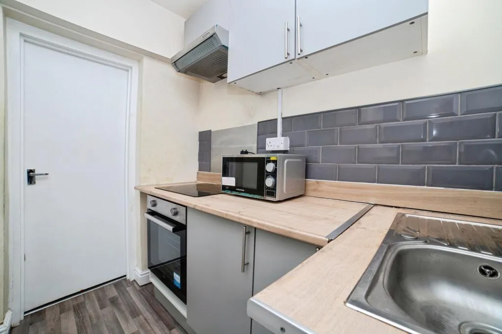 4 bed Terraced