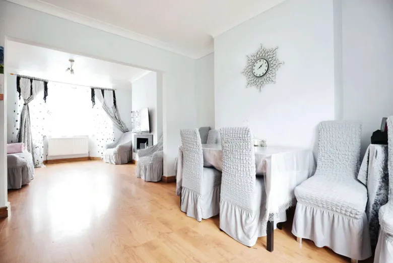 3 bed Terraced