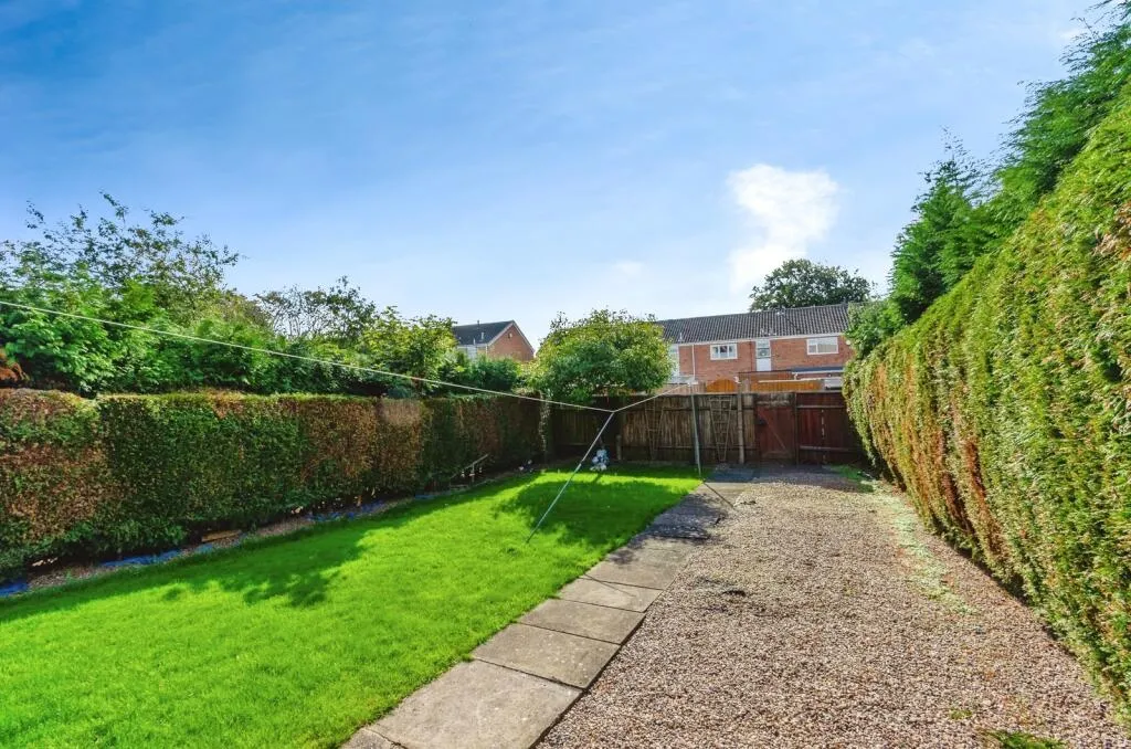 3 bed Semi-Detached