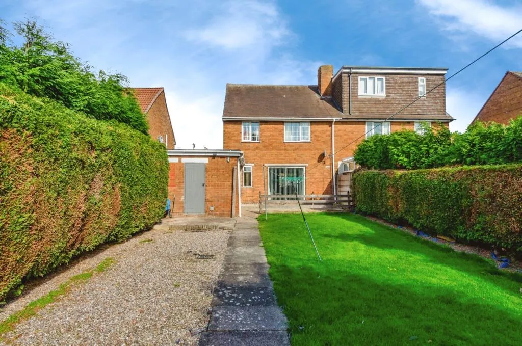 3 bed Semi-Detached