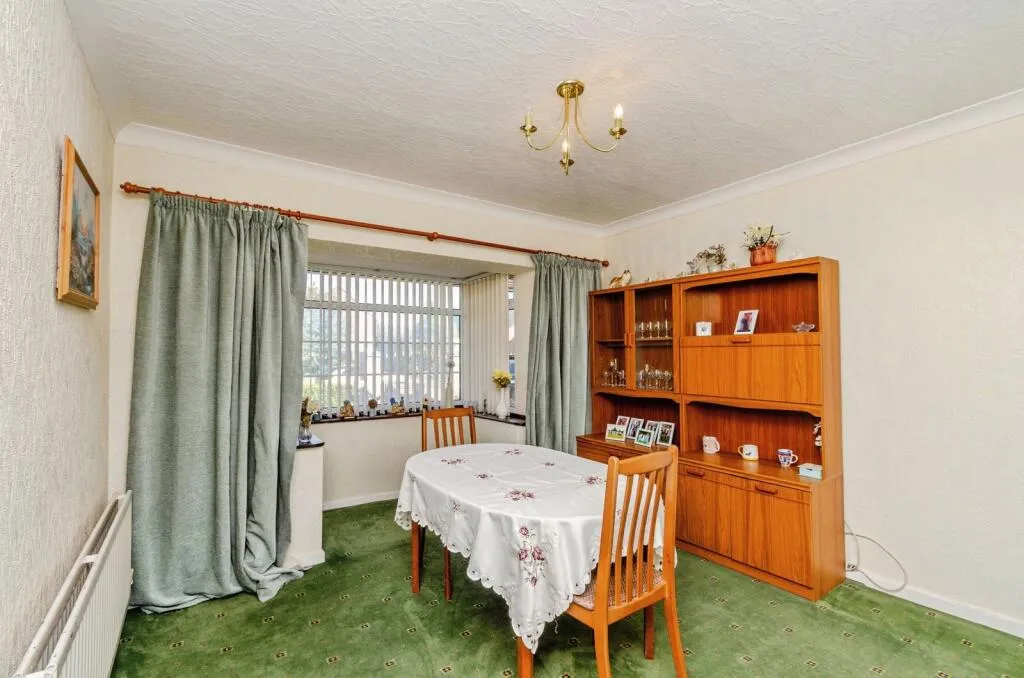 3 bed Semi-Detached