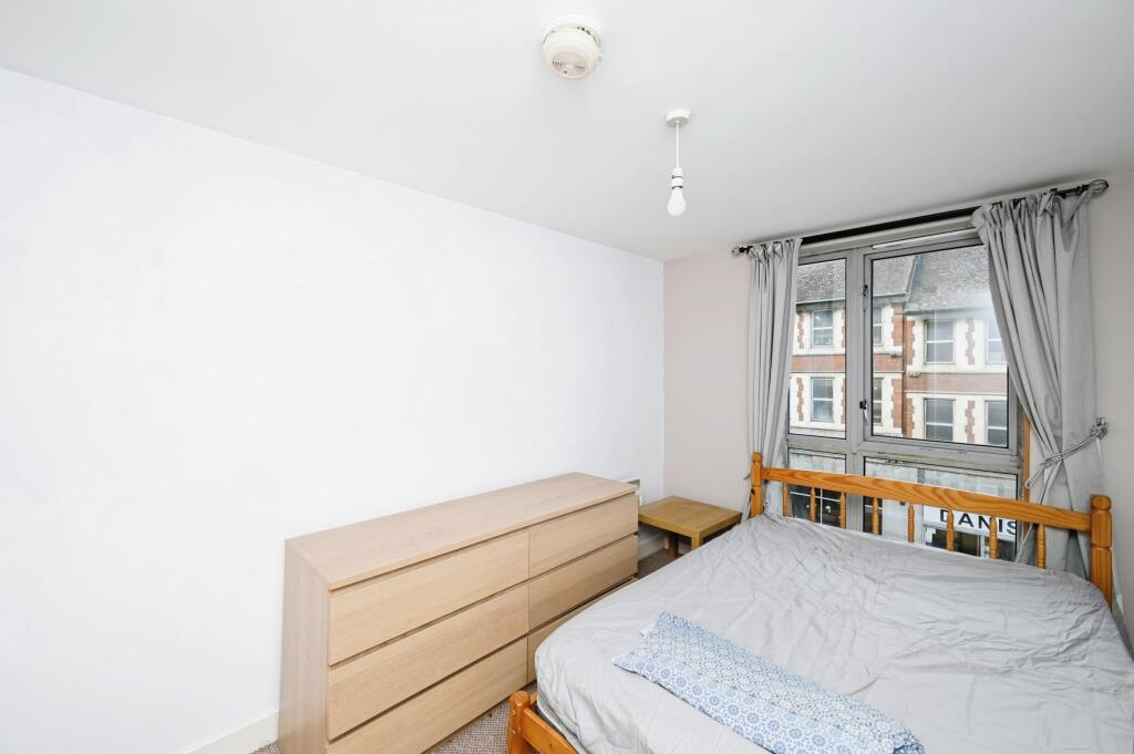2 bed Apartment